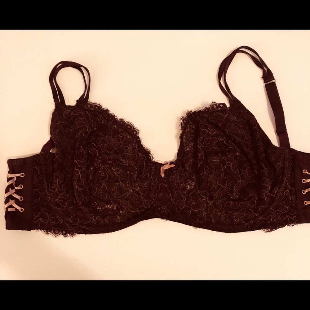 Cacique Plum & Rose Pink Lace Bra Size: 40H